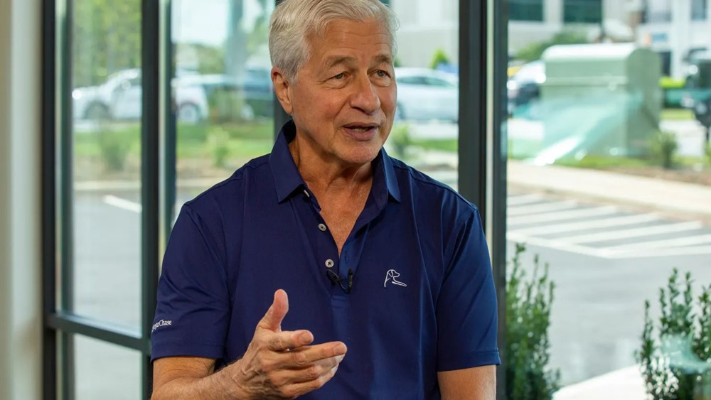 Tỷ phú Jamie Dimon cảnh báo kinh tế Mỹ đang yếu đi, Fed sẽ phải hạ lãi suất vào cuối tháng 9