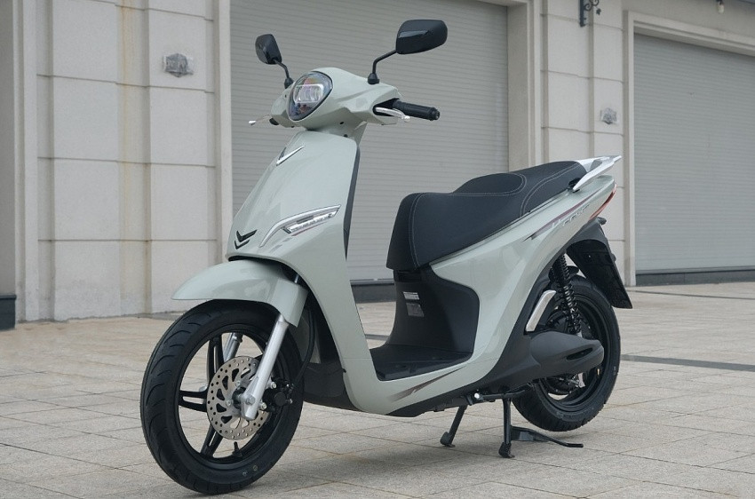 VinFast ra mắt 3 mẫu xe máy điện hỗ trợ pin tháo rời, phạm vi di chuyển lên tới 262km khi sạc đầy