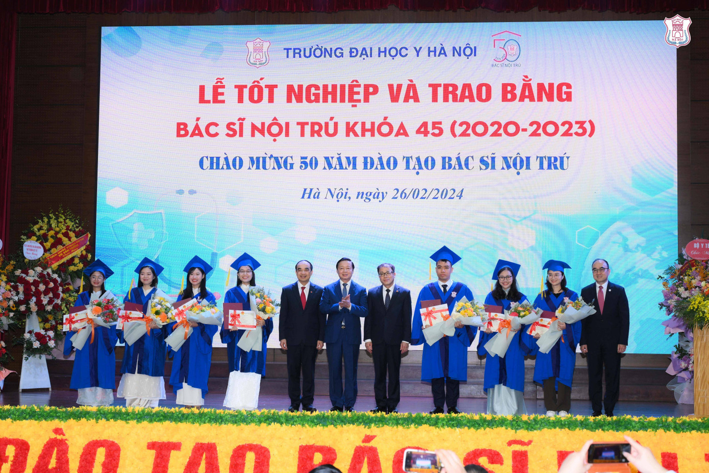 Lễ trao bằng bác sĩ nội trú của Trường Đại học Y Hà Nội năm 2024 2-tpo.jpg