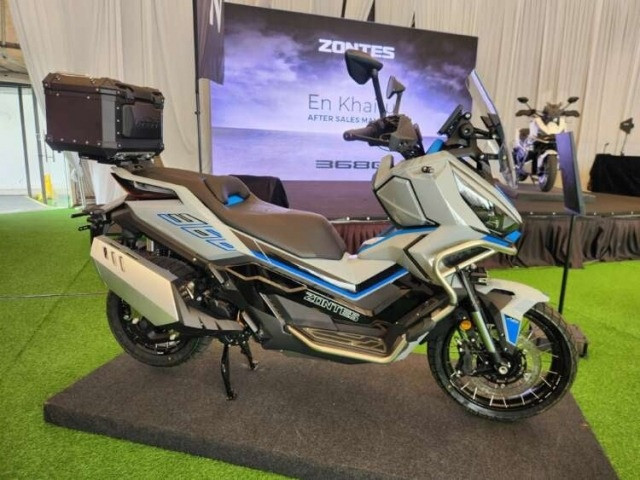 Xe tay ga động cơ 40 mã lực, chạy 500 km không cần đổ xăng đang khiến Yamaha XMAX 300 và Honda ADV350 chào thua về giá