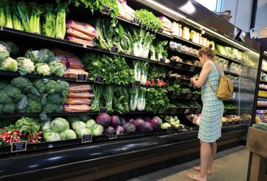 CPI Mỹ tăng nóng, thị trường vẫn đoán 100% khả năng Fed sẽ hạ lãi suất - ảnh 2