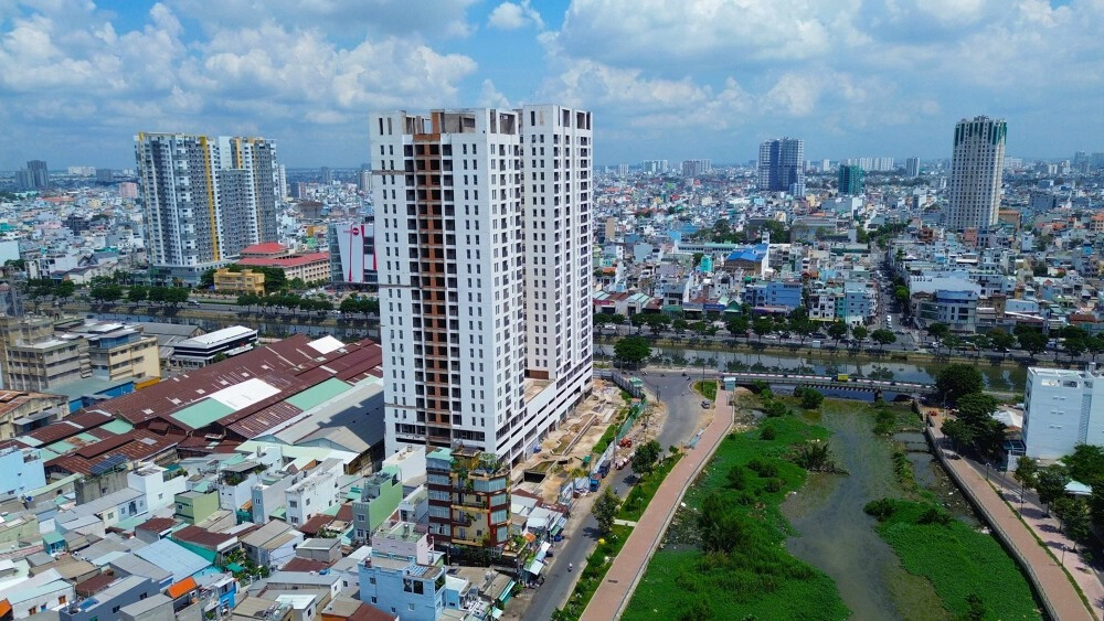 Một doanh nghiệp bất động sản lâu năm đối diện nguy cơ bị hủy niêm yết- Ảnh 2.