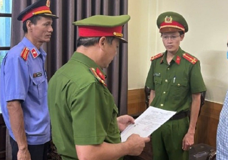 Khởi tố kế toán Trương Thị Thúy Diệu sinh năm 1984