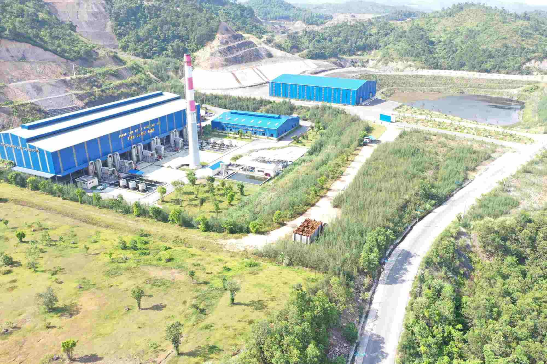 Nhà máy xử lý chất thải rắn Vũ Oai của INDEVCO. Nguồn ảnh: Báo Lao Động