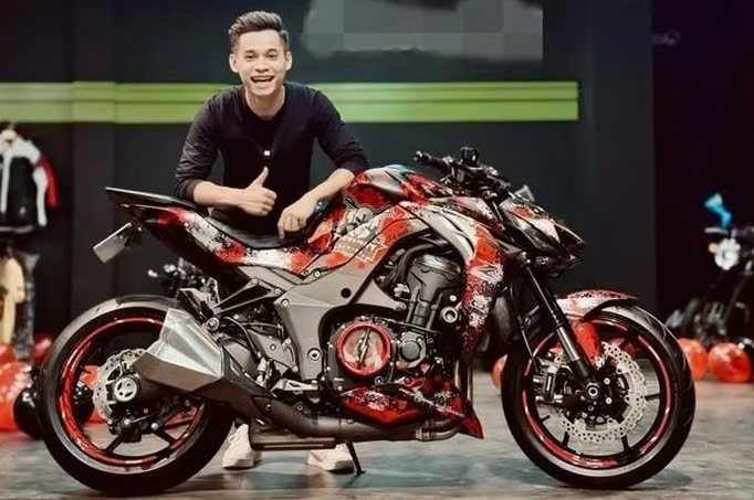 do-mixi-hot-streamer-nhieu-tranh-cai.jpg
