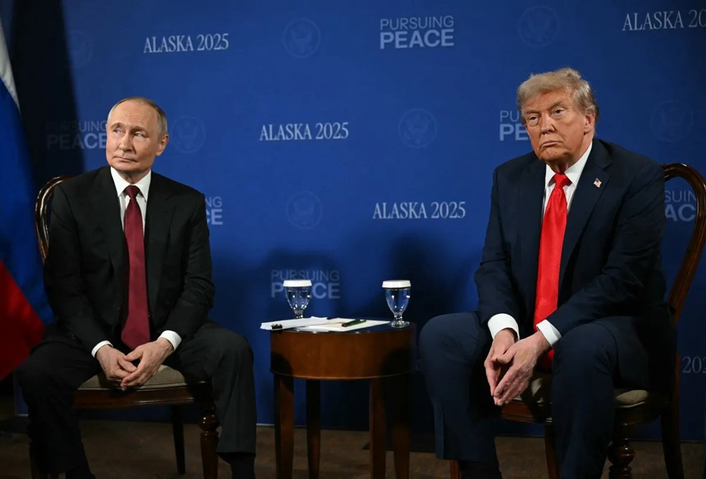 Ông Trump cảnh báo 'dần cạn kiệt' kiên nhẫn với Tổng thống Putin, dọa trừng phạt ngân hàng và dầu mỏ - ảnh 1