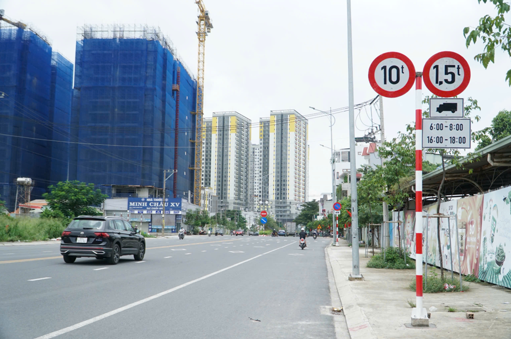 Từ mai, TP. Hồ Chí Minh chính thức cấm xe theo giờ ở một số tuyến đường - ảnh 2