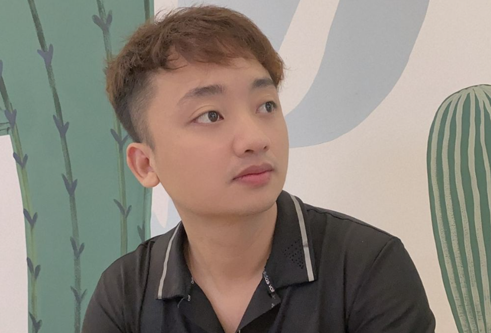 Tài sản của ‘chủ tịch giả nghèo’ trước khi bị khởi tố: Cơ ngơi 50 tỷ làm phim trường, thu nhập 20 tỷ/năm từ hệ sinh thái YouTube - ảnh 1