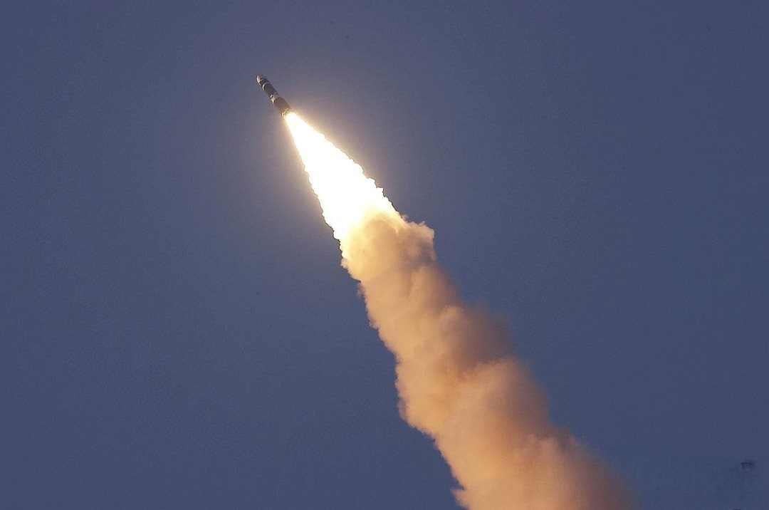 hwasong-20-phong-thu-1-.jpg