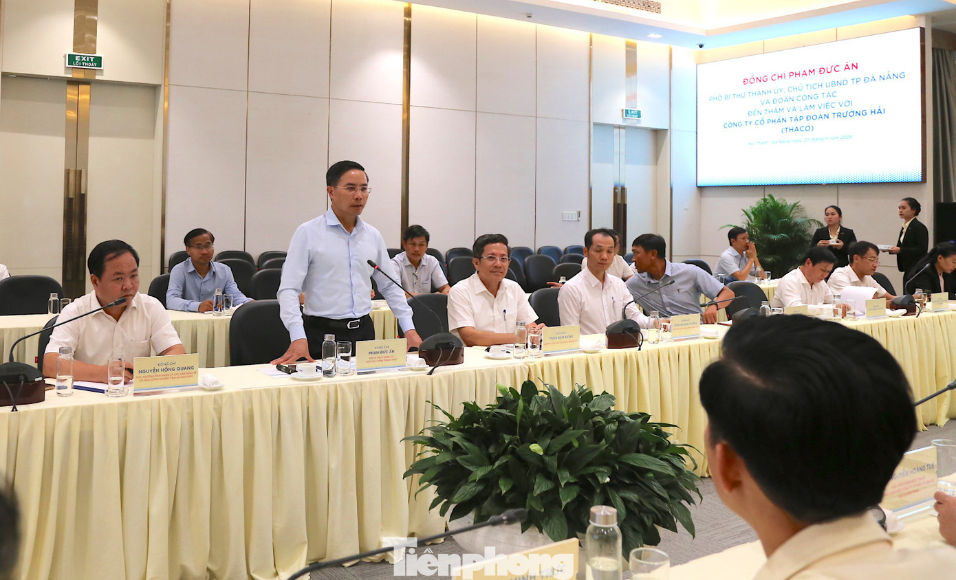 Chủ tịch UBND thành phố Đà Nẵng làm việc với Tập đoàn Thaco. tp-chu-tich-da-nang-lam-viec-voi-tap-doan-thaco.jpg