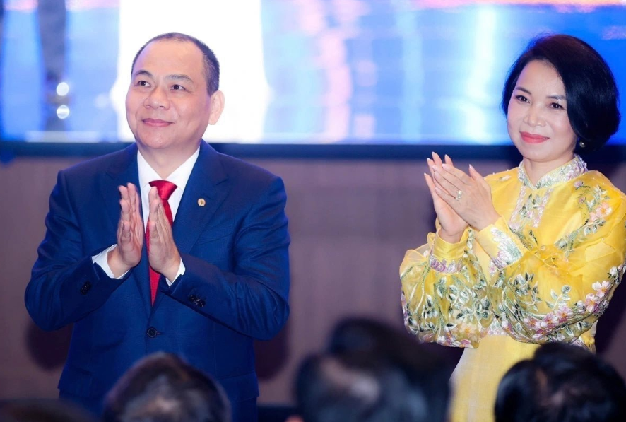 VIC tăng mạnh, phu nhân kín tiếng của ông Phạm Nhật Vượng trở thành tỷ phú USD - ảnh 1