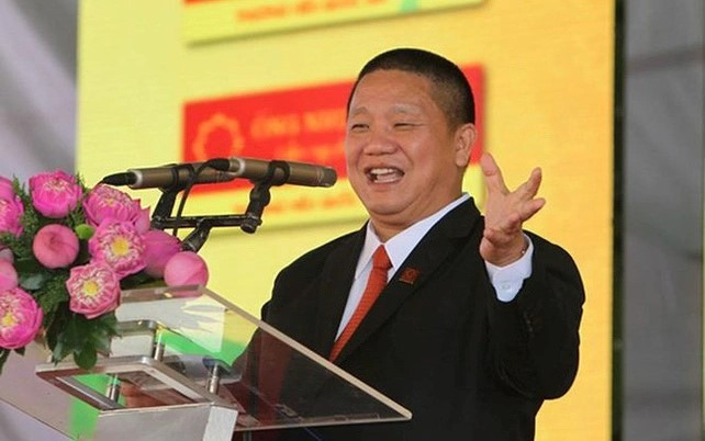 Buông tay siêu dự án thép 10 tỷ USD, Hoa Sen (HSG) của đại gia Lê Phước Vũ đã đánh đổi điều gì?