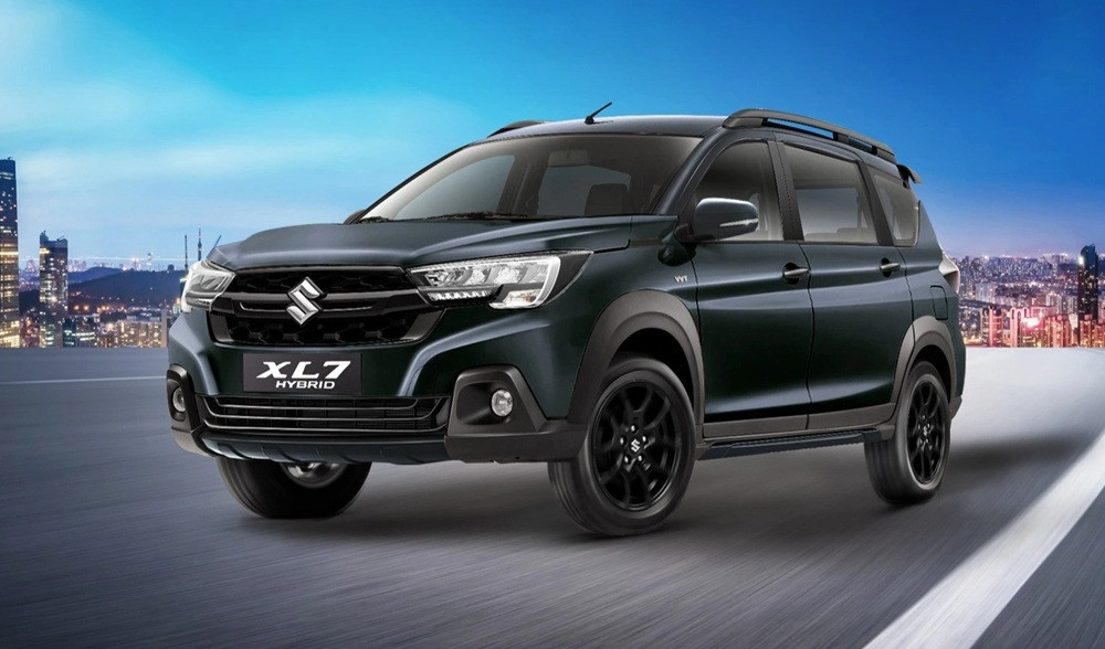 Lính mới của Suzuki tại thị trường Việt đen tuyền, hầm hố, 'ăn xăng' 5,9 lít/100 km, liệu có 'hạ gục' Xpander và Veloz?- Ảnh 1.