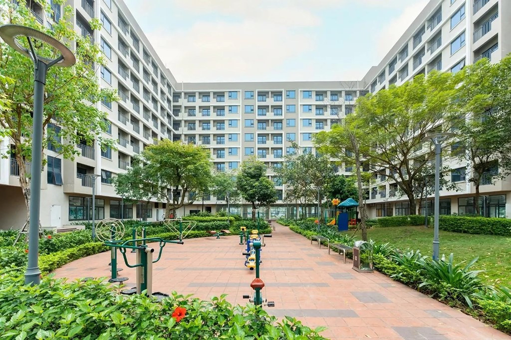 Giá đất leo thang, cần nâng ngưỡng thu nhập mua nhà ở xã hội lên cao nhất là 40 triệu đồng/tháng- Ảnh 1.
