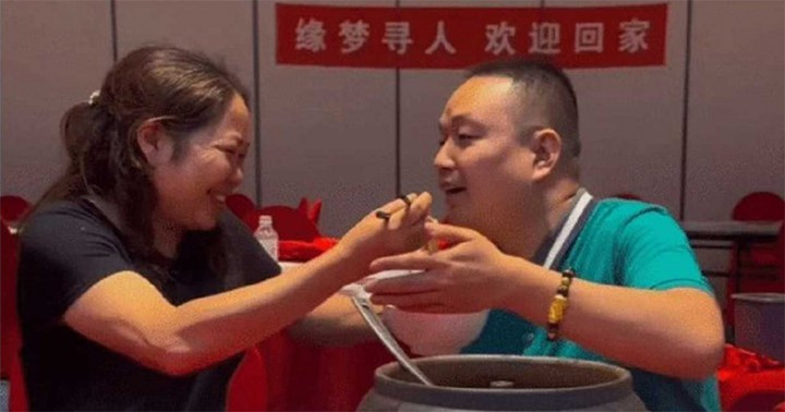 Cậu bé từng bị bắt cóc 33 năm trước đã trở thành doanh nhân thành đạt, quyết tâm tìm mẹ ruột báo hiếu - ảnh 1