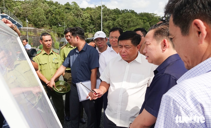 Đặc khu lớn bậc nhất Việt Nam đào thêm hồ nước gần 100ha chuẩn bị cho sự kiện đặc biệt của đất nước- Ảnh 1.
