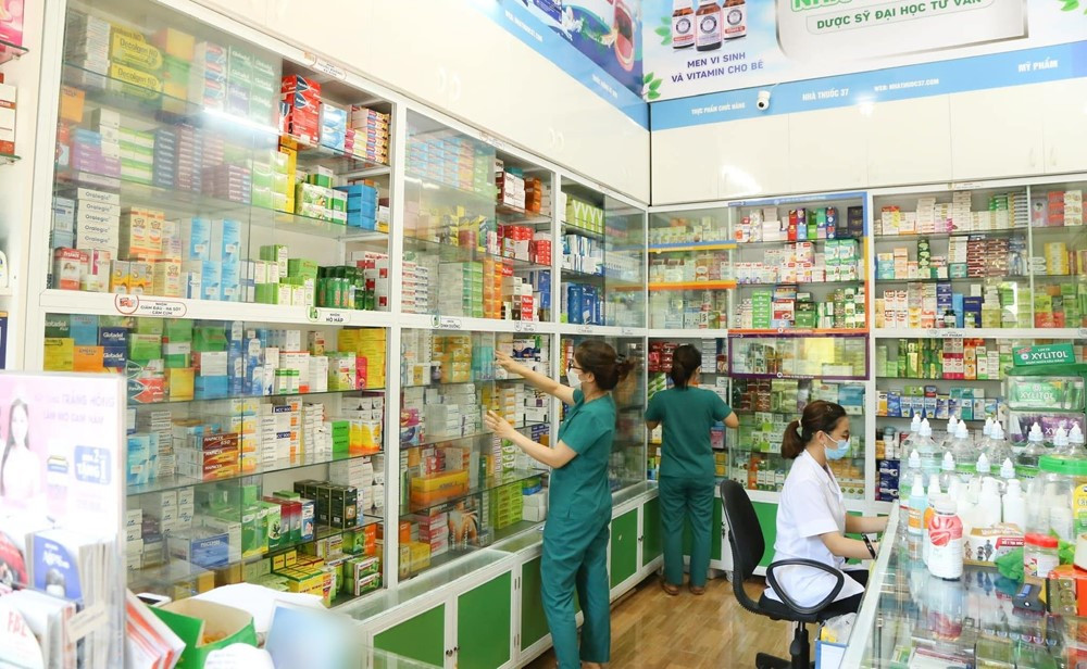 Bộ Y tế yêu cầu 13 địa phương nghiêm túc thực hiện 3 nhiệm vụ sau bão số 10 - ảnh 1