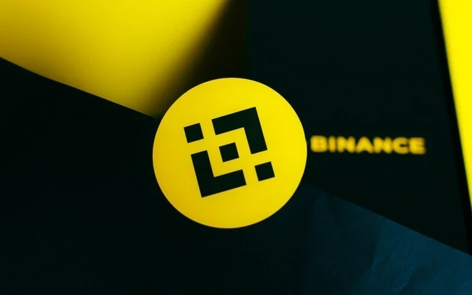 binancethanh-nien-1758773233644578609192-0-9-1496-2403-crop-17587733715932035542137.webp