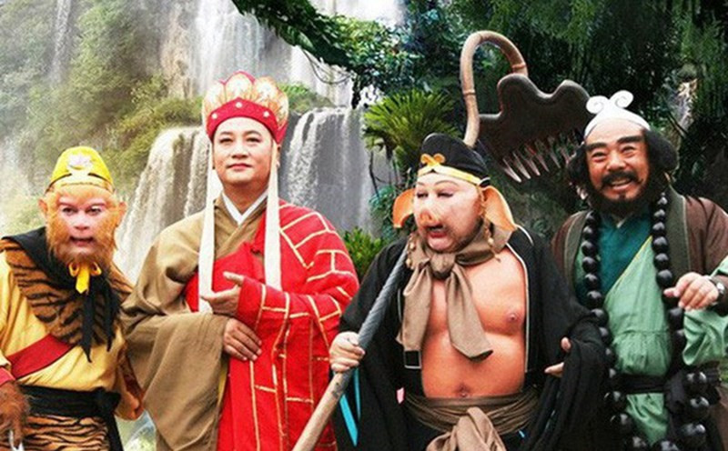 Nữ diễn viên Tây Du Ký 1986 đắt giá hơn cả Lục Tiểu Linh Đồng, đạo diễn chi lớn để mời bà xuất hiện 3 phút không thoại, nhan sắc thế nào mà được ví bước ra từ 'bức họa cổ' - ảnh 1