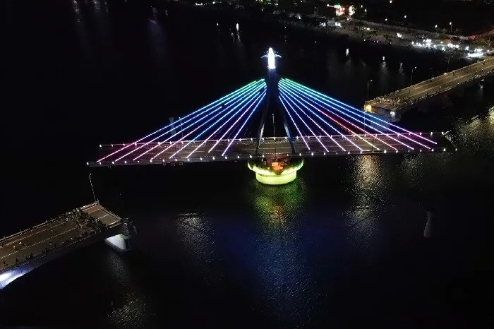 Cầu quay duy nhất tại Việt Nam: Công trình đặc sắc bắc qua dòng sông biểu tượng- Ảnh 2.