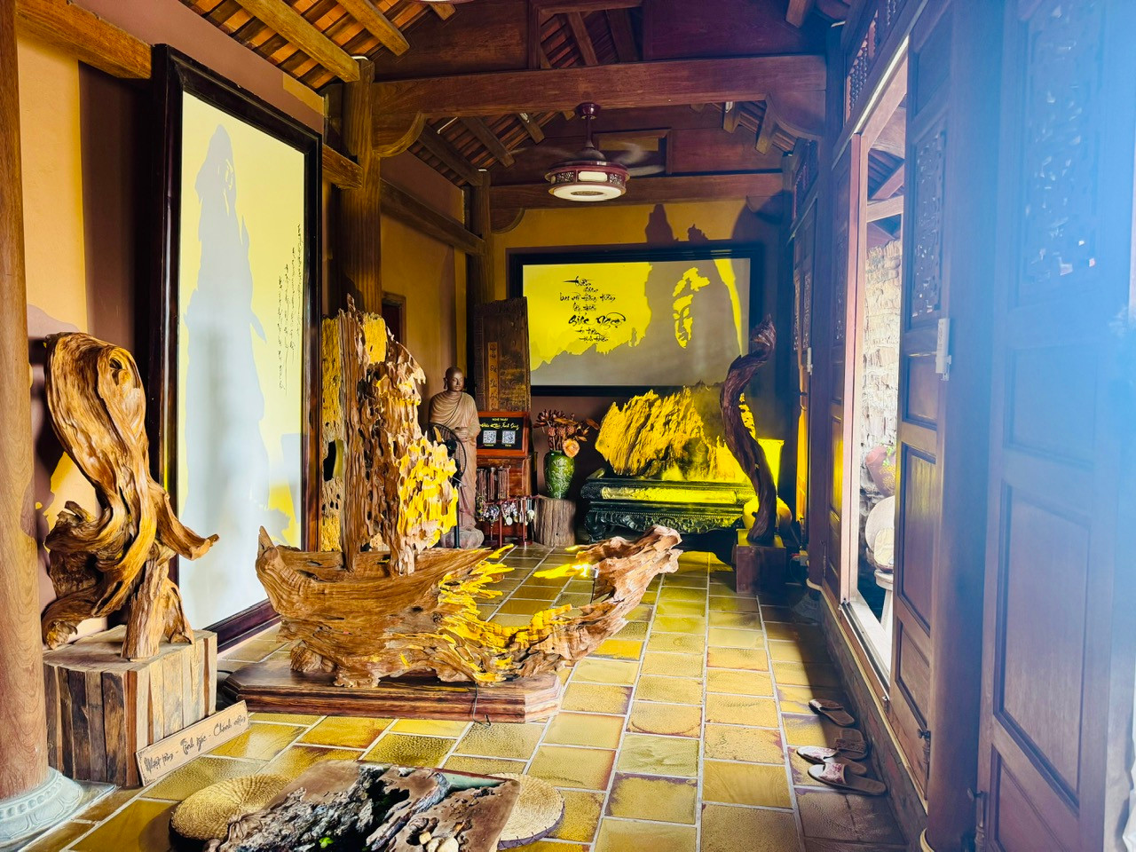 Chiêm ngưỡng bảo tàng duy nhất Việt Nam lọt top công trình kiến trúc đẹp nhất thế giới, tọa lạc tại làng gốm lâu đời bậc nhất cả nước- Ảnh 13.