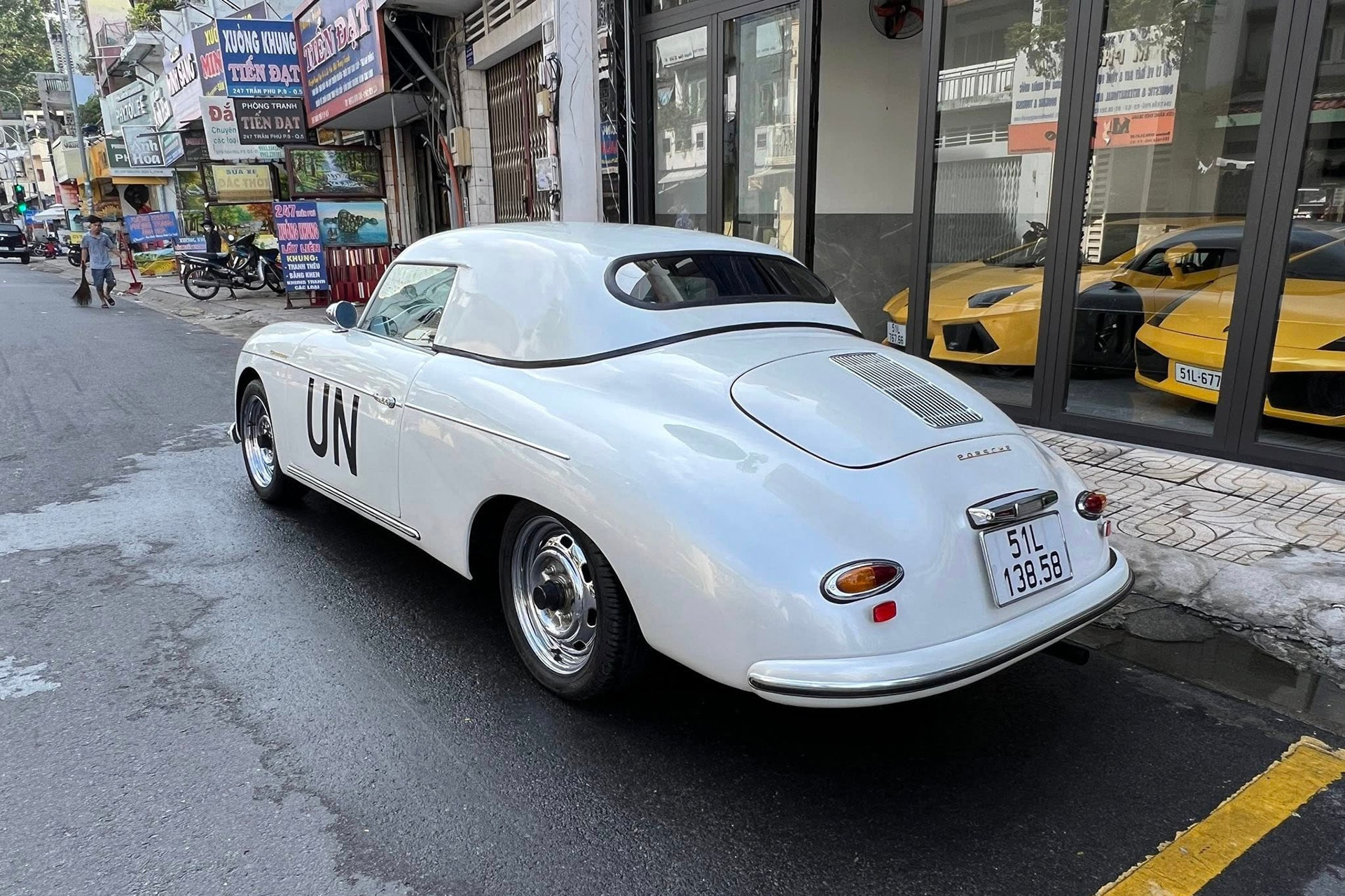 porsche-356a-4-1538.jpg