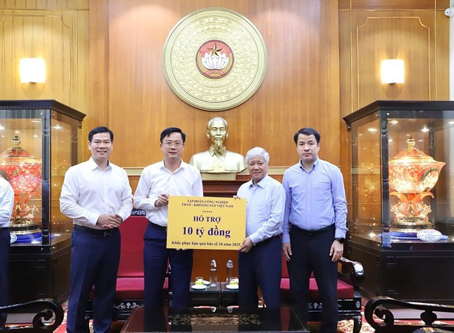 tienphong-610ungho.jpg