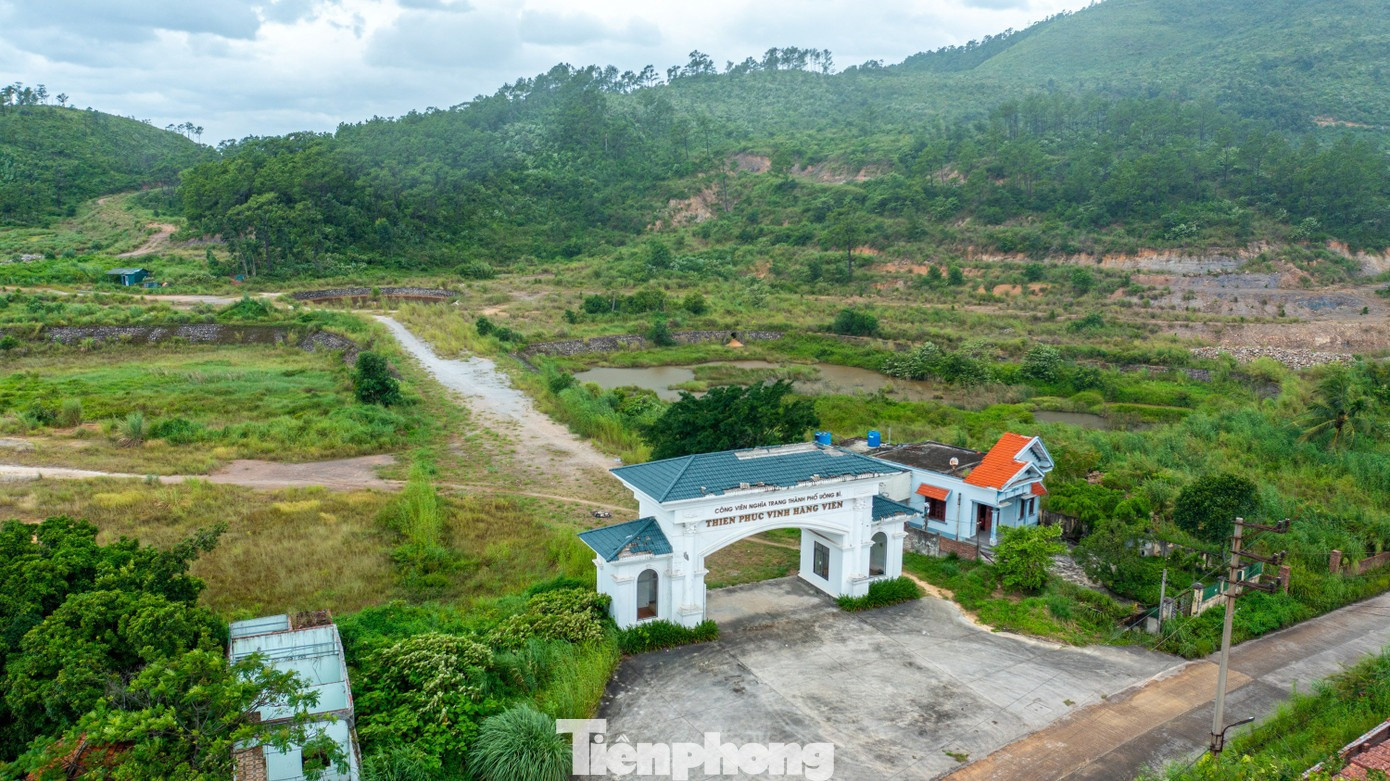 Công viên nghĩa trang trăm tỷ ở Quảng Ninh bỏ hoang suốt hơn một thập niên sau nhiều lần đổi chủ- Ảnh 1.