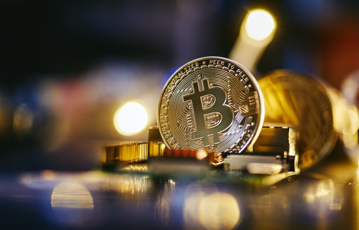 bitcoin-36-1654218368909281604093.jpg