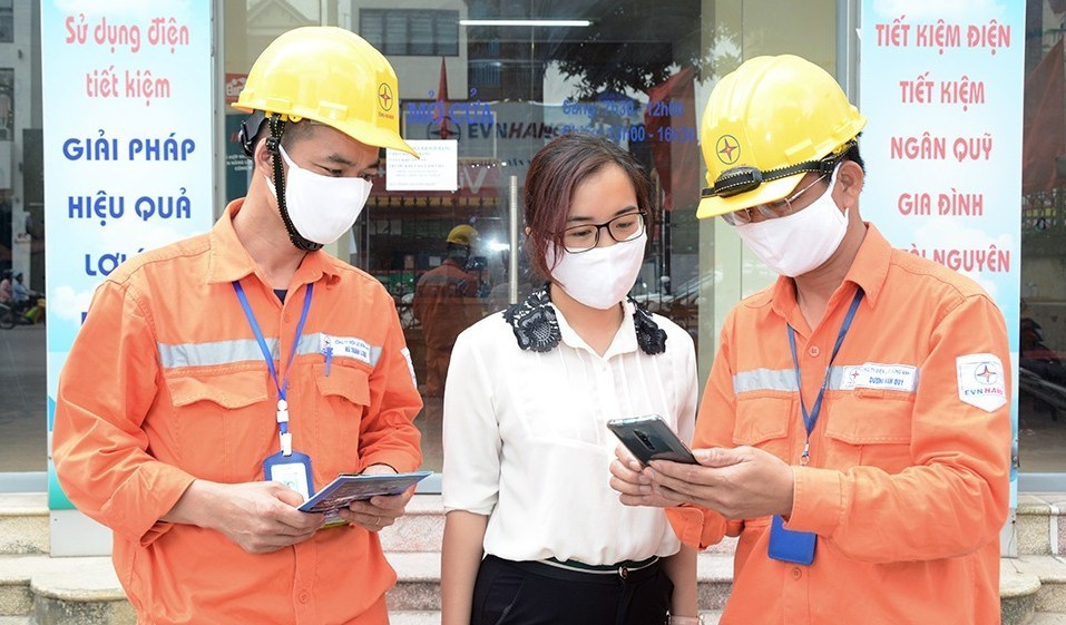 EVN sẽ triển khai thí điểm giá điện 2 thành phần trong tháng 10. dien-1683256726202764329241.jpg