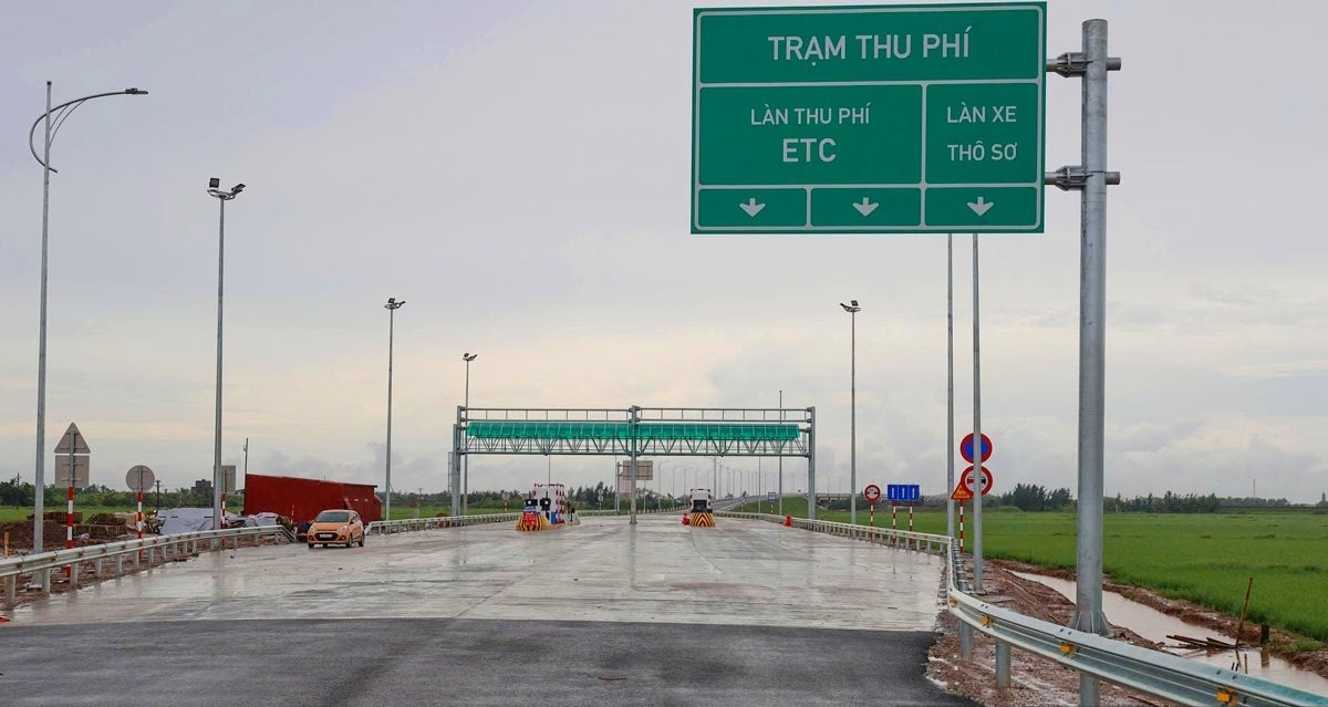 Tỉnh nhỏ nhất Việt Nam chính thức vận hành tuyến đường ven biển 4.800 tỷ kết nối đến các trung tâm kinh tế- Ảnh 2.