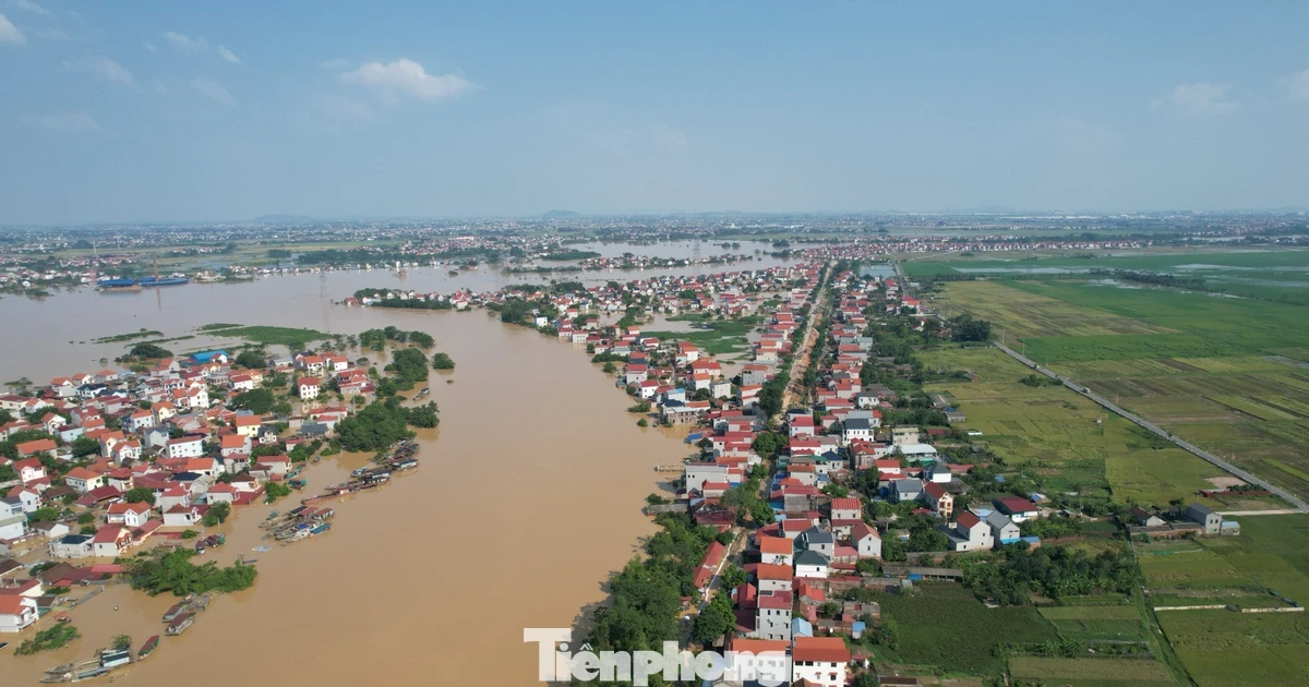 Hà Nội tính xây cống qua đường sắt gặp sự cố, di dời 800 hộ dân vào trong đê