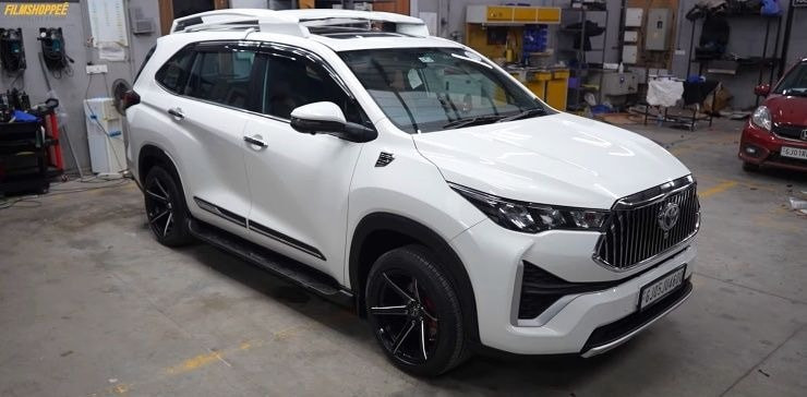 toyota-innova-hycross-ban-do-sieu-sang-2.jpg