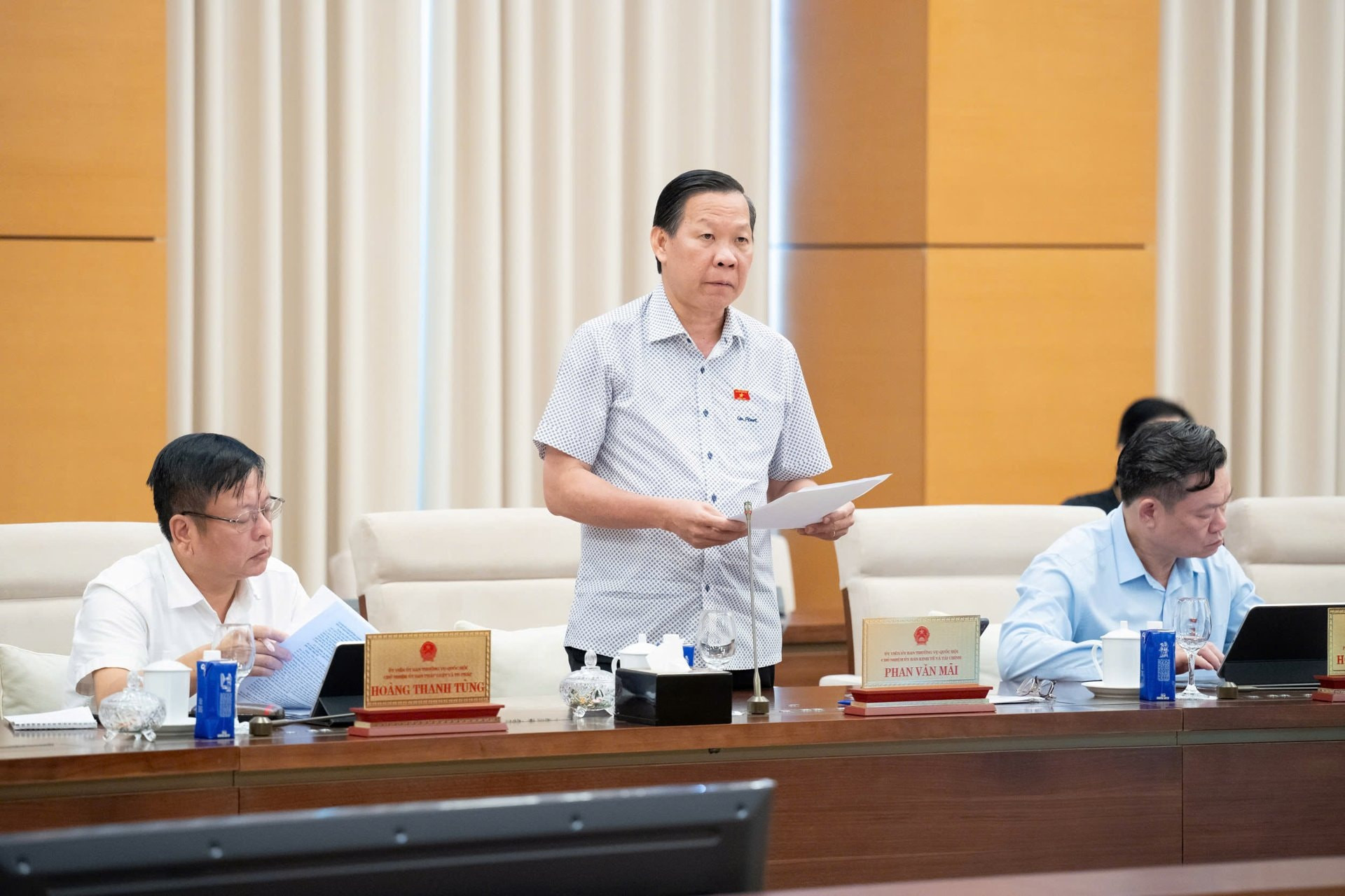 phan-van-mai-13101-1654.jpg