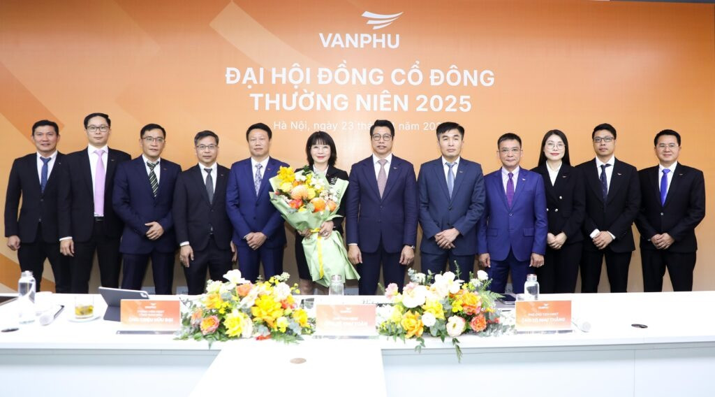 Một doanh nghiệp BĐS có tiếng quyết định đổi trục đầu tư: Nam tiến với loạt dự án trọng điểm- Ảnh 1. Một doanh nghiệp BĐS có tiếng quyết định đổi trục đầu tư: Nam tiến với loạt dự án trọng điểm- Ảnh 1.