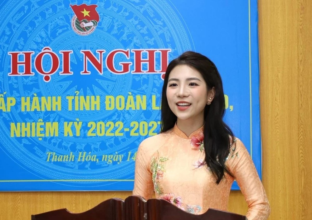 Chân dung tân Bí thư 31 tuổi của Tỉnh đoàn Thanh Hóa: Là cử nhân Ngôn ngữ Anh, thạc sĩ Kinh tế - ảnh 1