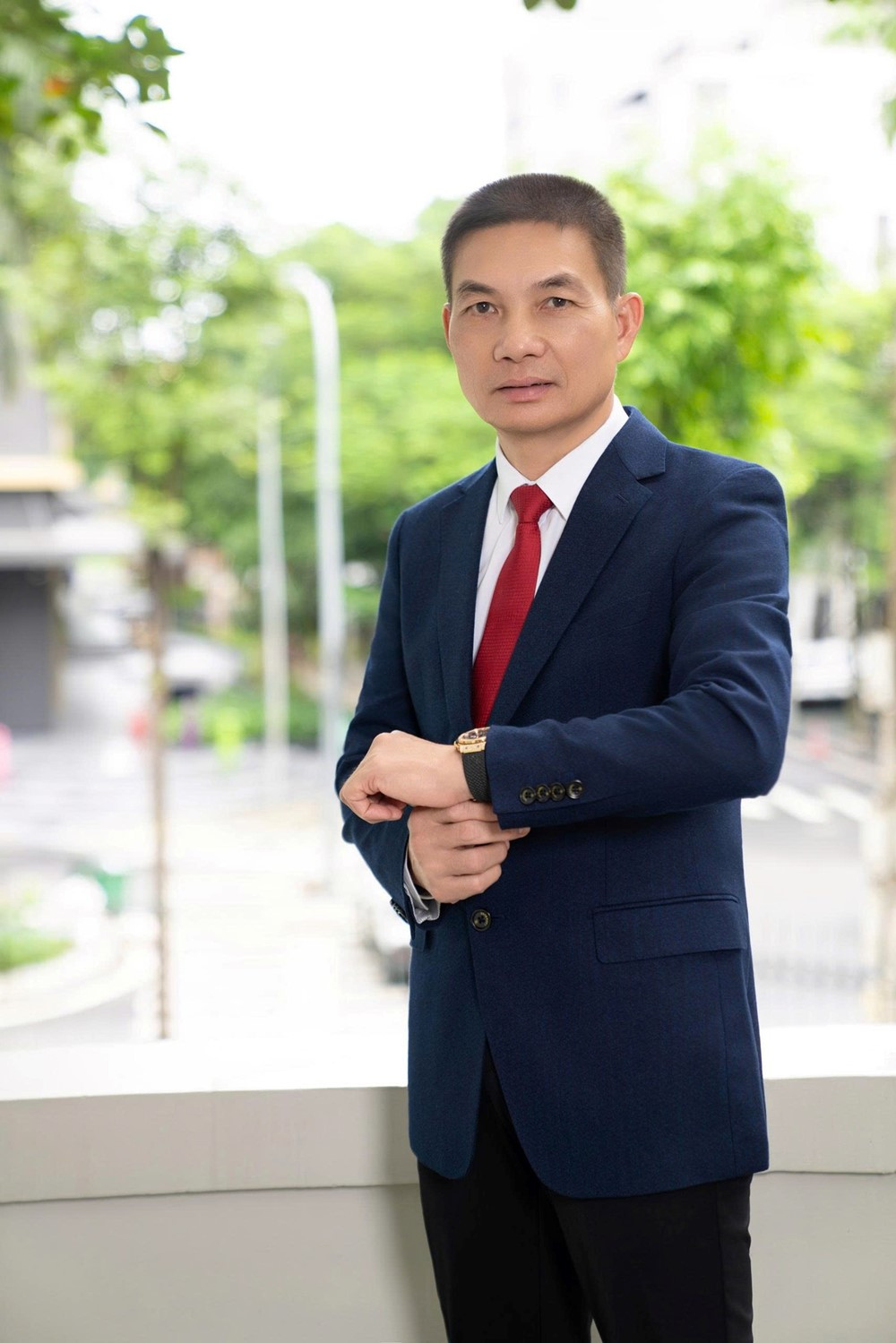 Gia thế chồng thiếu gia của hoa hậu Đỗ Thị Hà: 'Ông lớn' cam kết bảo hành đường cao tốc 10 năm, 31 tuổi giữ chức Tổng Giám đốc - ảnh 2