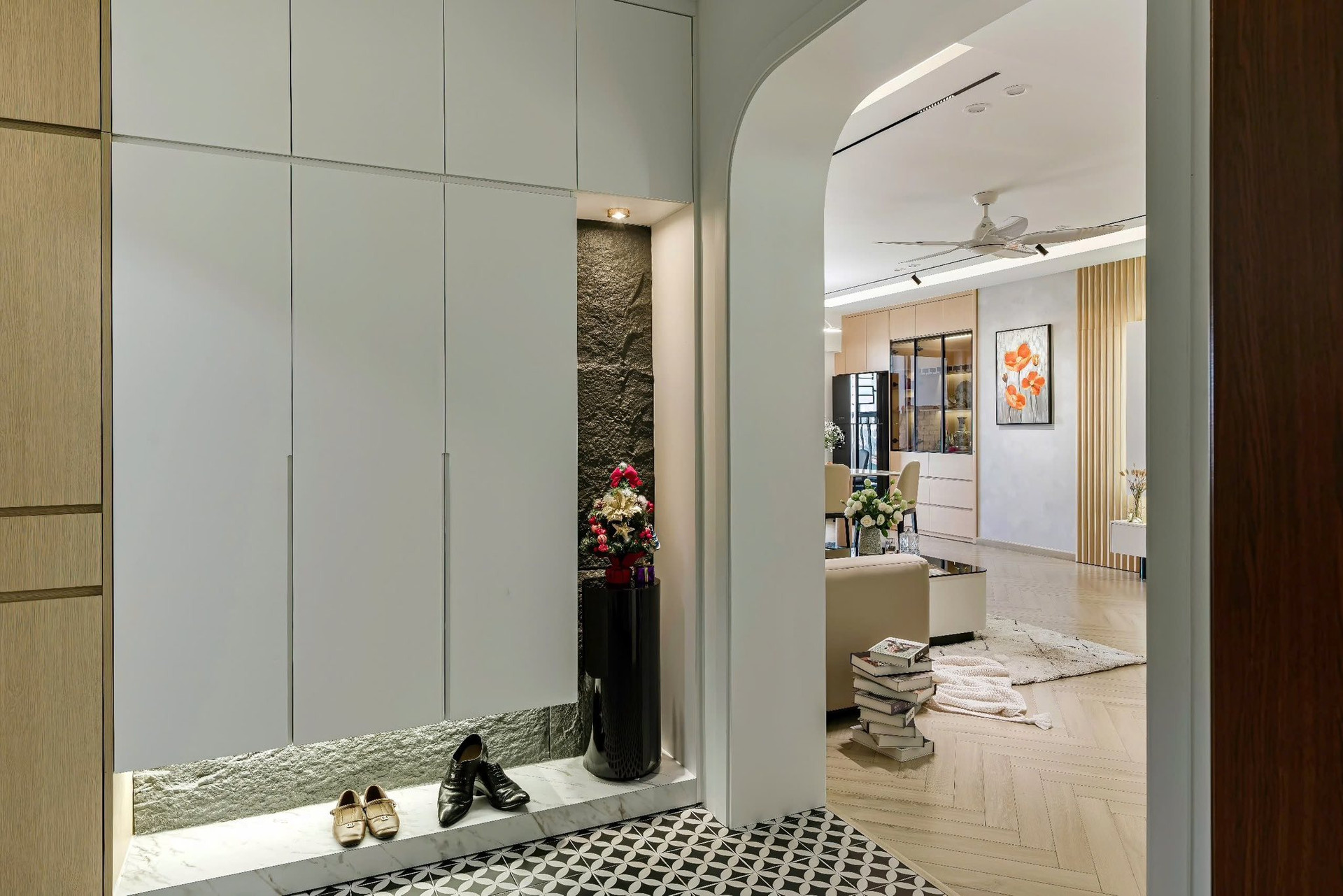 ‘Thay áo mới’ cho căn hộ cũ giữa lòng thành phố: Không gian ấm cúng ai cũng ước ao- Ảnh 10. ‘Thay áo mới’ cho căn hộ cũ giữa lòng thành phố: Không gian ấm cúng ai cũng ước ao- Ảnh 10.