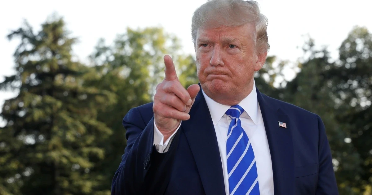 Một phút nắm trọn thị trường trước giờ giao dịch phiên 17/10: Ông Trump tuyên bố 'chiến tranh thương mại toàn diện' với Trung Quốc, nhà đầu tư Việt sắp giao dịch T0