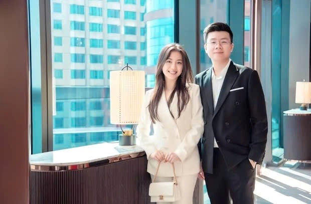 Thiếu gia kín tiếng nên duyên cùng ‘ái nữ nghìn tỷ’ Tập đoàn Sơn Kim: Học vấn khủng, người thừa kế ‘thiên đường mua sắm’ - ảnh 6