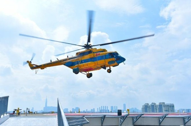 Việt Nam lần đầu tiên sở hữu bệnh viện có 2 sân bay trực thăng cấp cứu- Ảnh 1.