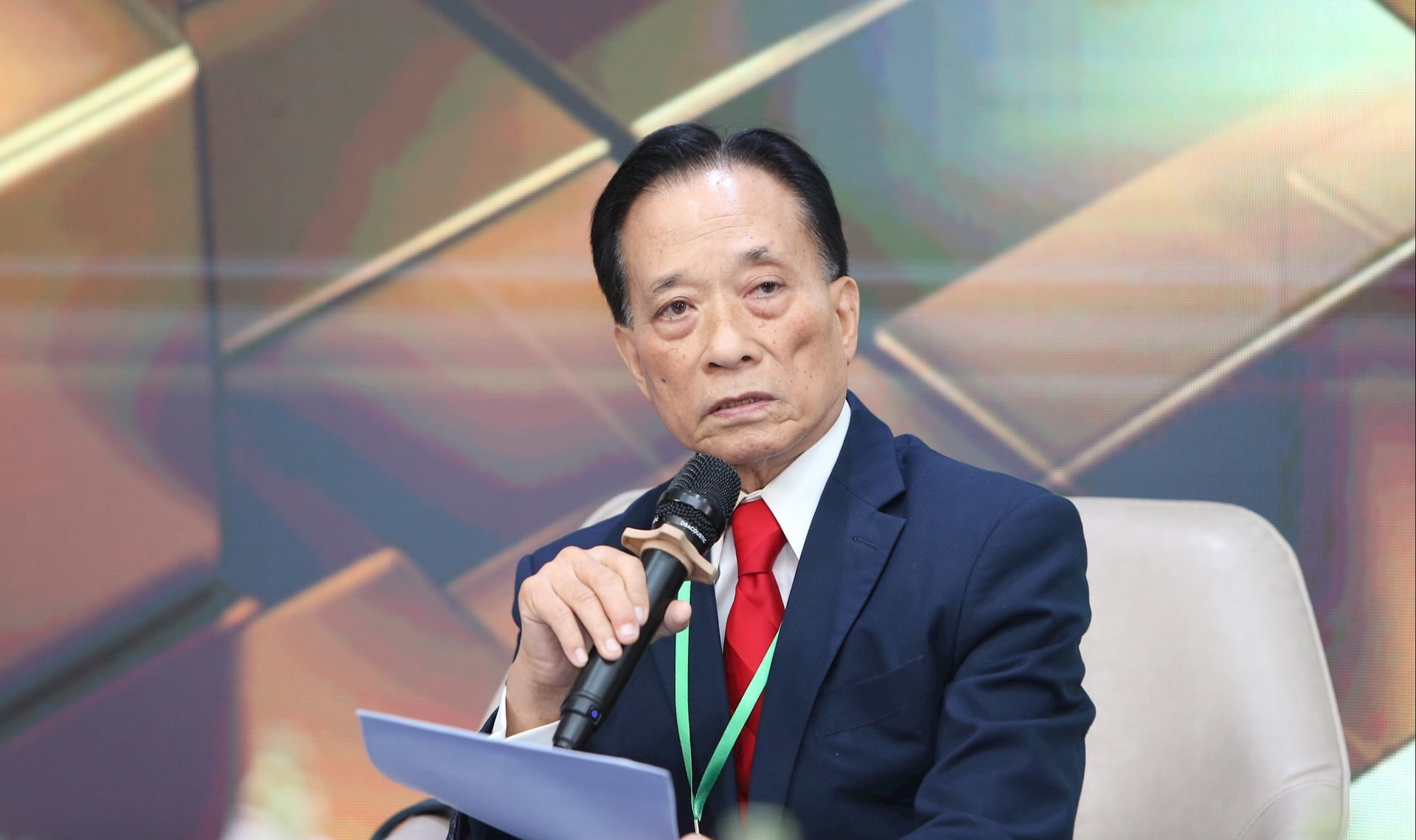 TS. Nguyễn Trí Hiếu, chuyên gia tài chính – ngân hàng