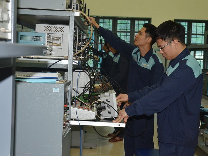 Những người thuộc nhóm đối tượng này sẽ được ưu tiên tuyển dụng vào viên chức và hưởng đãi ngộ đặc biệt - ảnh 2