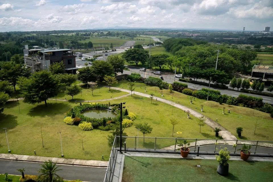 Tỷ phú ‘thổi’ giá đất tăng 25.000% chỉ sau 1 đêm Tỷ phú ‘thổi’ giá đất tăng 25.000% chỉ sau 1 đêm