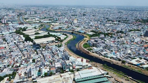 Dự án cải tạo con kênh dài nhất thành phố giàu nhất Việt Nam tăng vốn lên hơn 9.000 tỷ- Ảnh 1.