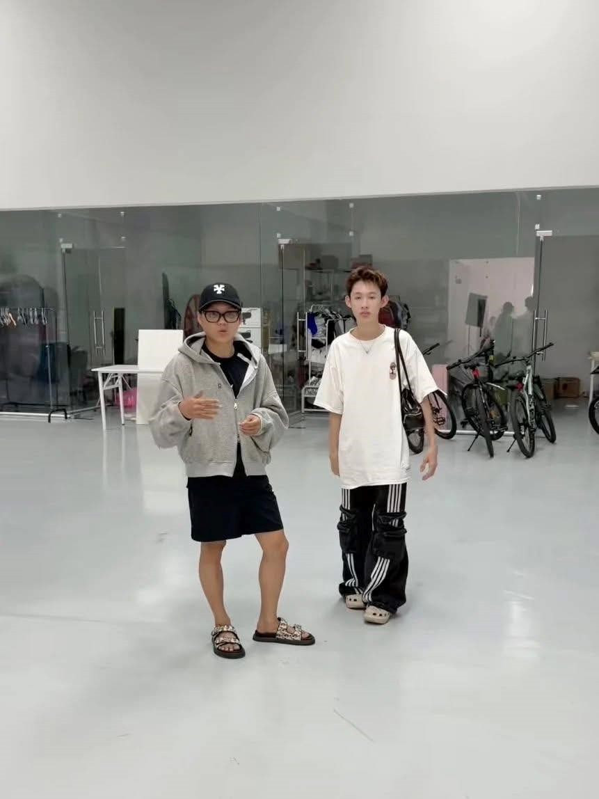 'Chiến thần livestream' Phạm Thoại có động thái mới - ảnh 2