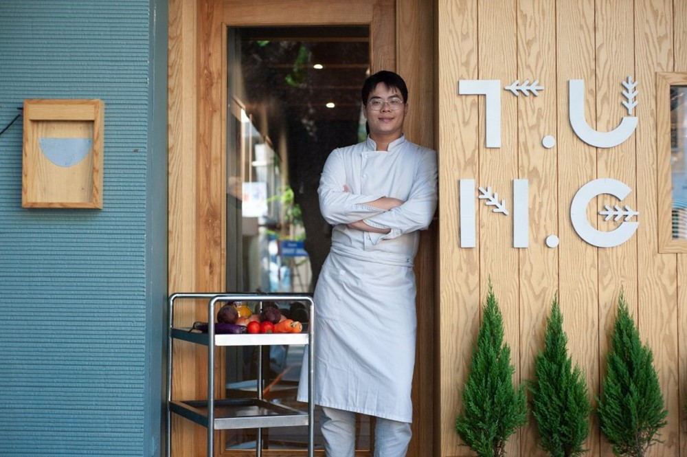 T.U.N.G Dining từng ‘ăn lên làm ra’ như thế nào trước khi ông chủ Hoàng Tùng vướng lao lý? - ảnh 2