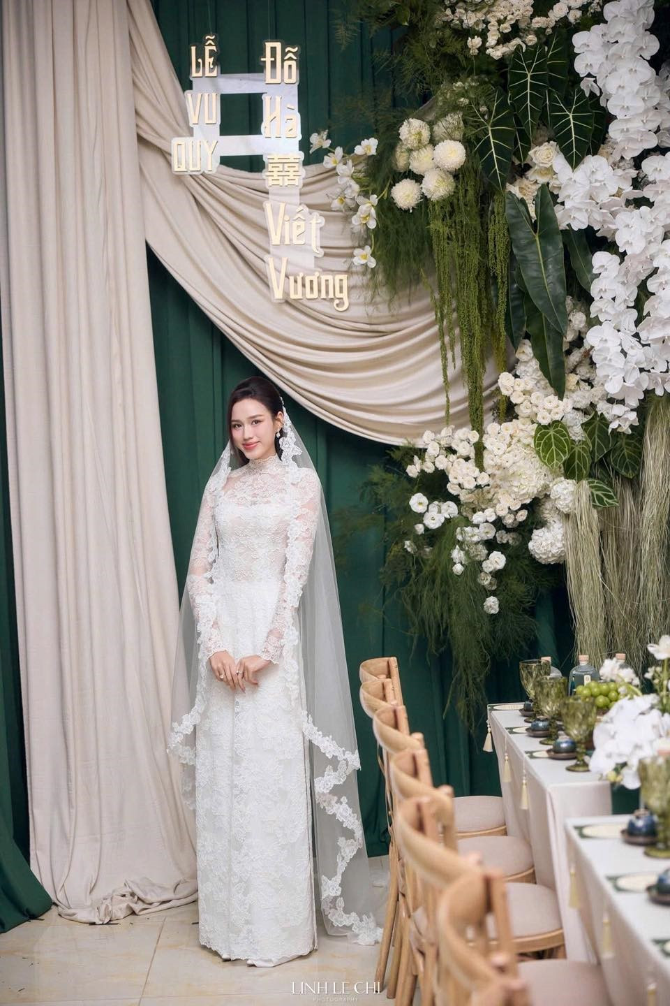 Cận cảnh đám cưới Hoa hậu Đỗ Hà và thiếu gia Tập đoàn Sơn Hải: Rạp cưới 'siêu khủng', khoảng 1.000 khách mời tham dự - ảnh 2