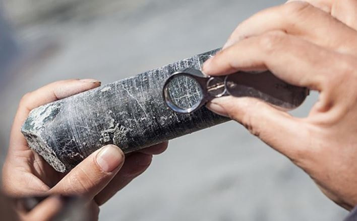 Mặt hàng được xem như ‘vũ khí kinh tế’ mới của Trung Quốc khiến ngân hàng đầu tư lớn nhất thế giới gióng hồi chuông cảnh báo