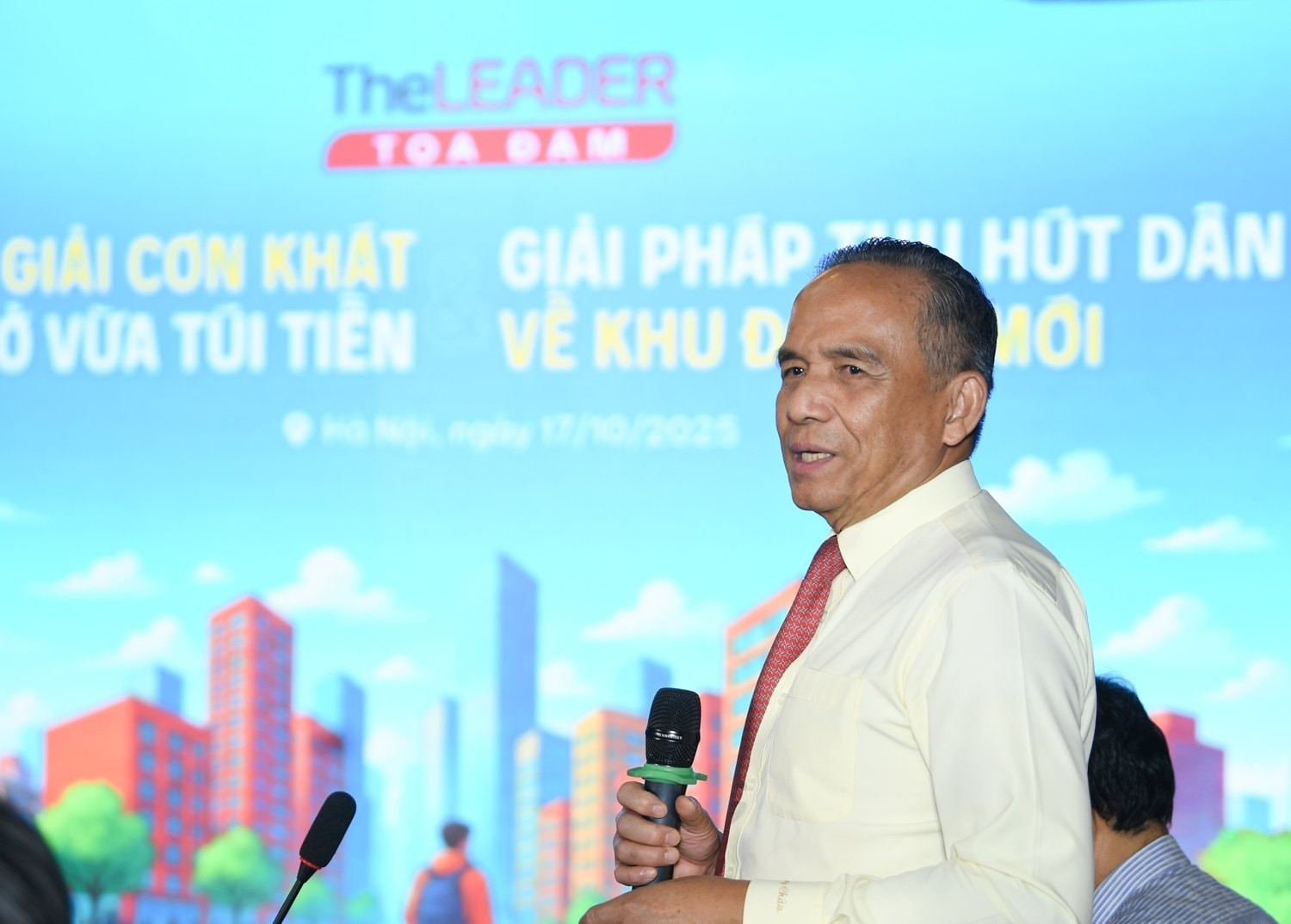 Chủ tịch HoREA: Dự án lấn biển như Vingroup hay Sun Group không thể áp bảng giá đất, cần cơ chế thặng dư riêng